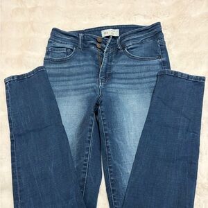 BKE Women's Medium Blue Skinny Jeans